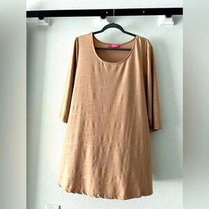 Woman Within tunic, large. Beautiful tonal print, looks like sand dunes!🫶